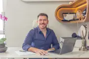 Vini Jr. faz harmonização facial em Goiânia e ganha nova mandíbula