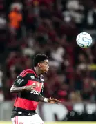 Vitão reencontra Beira-Rio em duelo do Flamengo contra o Internacional