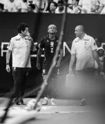 Wesley lamenta eliminação do Brasil na Copa após lesão