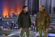 Zelensky demite chefe das Forças Armadas e nomeia Drapatyi