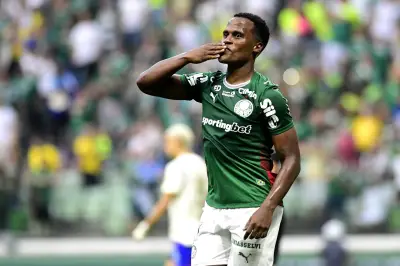 Arias e Maurício comandam vitória do Palmeiras sobre o Fortaleza