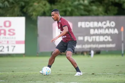 Caíque Gonçalves projeta duelo do Vitória contra o Athletico