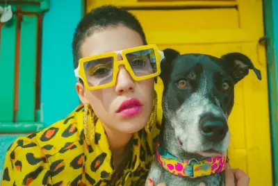 Cause Eyewear lança óculos com clipe magnético e impacto social
