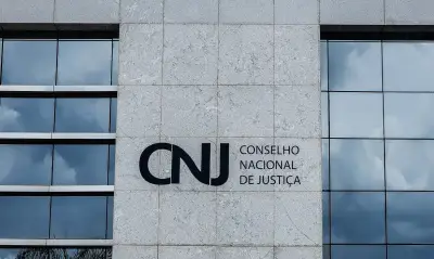 CNJ aprova fim da aposentadoria compulsória e perda de cargo para juízes
