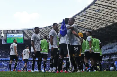 Danilo Pereira, novo camisa 9 do Botafogo, se inspira em Ronaldo