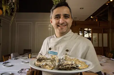 Dazostra: o oysterman que leva ostras e quebra preconceitos em SP