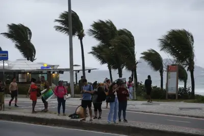 Defesa Civil emite alerta severo de ventos fortes no Rio