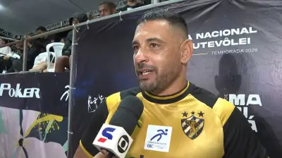 Diego Souza anuncia que será técnico do Joinville após futevôlei