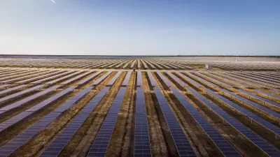 EUA avaliam preço mínimo e tarifas para conter China em chips e energia solar