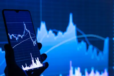 Ibovespa estável com Vale e Petrobras em queda; Dow Jones bate recorde