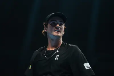 João Fonseca enfrenta Tsitsipas na estreia em Montreal