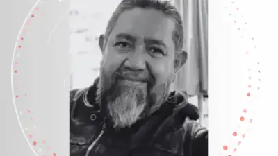 Motociclista morre arremessado para mata em acidente na ES-124 em Fundão