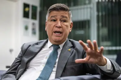 PSD lança Carlos Viana ao Senado em MG após racha com Aro