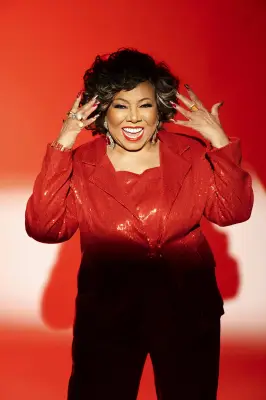 Theatro Municipal celebra 25 anos do Museu do Samba com show de Alcione e Diogo Nogueira