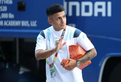 Thiago Almada: negociação com Flamengo segue viva, diz jornal