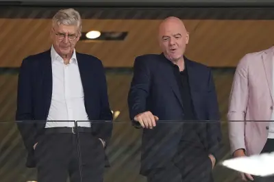 Wenger apoia retirada de plano da Fifa e critica falta de transparência