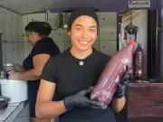 Amapaense vende açaí na Guiana Francesa e diz: 'empreender aqui é ótimo'