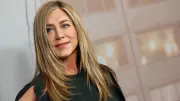 Aniston diz que quer ser mãe e descarta adoção: 'Quero meu DNA'