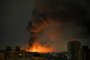 Ataques russos deixam dez mortos em Kiev; falta de defesa aérea