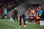 Athletico-PR vence Vitória e abre vantagem na Copa do Brasil