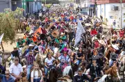 Cavalgada Camaru 2026 abre a 62ª Expoagro em Uberlândia