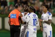 Copa do Brasil expõe crise técnica e falta de renovação no futebol brasileiro
