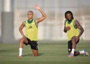 Cruzeiro acerta empréstimo de João Costa, do Al-Ettifaq
