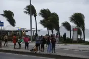 Defesa Civil emite alerta severo de ventos fortes no Rio