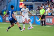 Douglas Santos celebra volta ao Zenit com vitória e mira título russo