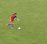 Duda Vino, 14, marca golaço e garante empate do Paraná Clube no Paranaense Feminino Sub-17