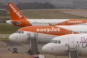 EasyJet estende prazo para proposta da Castlelake e iguala Apollo