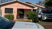 Filho salva mãe de feminicídio ao lutar com agressor armado em SC