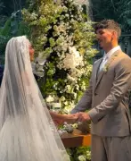 Gabriel Medina anuncia perda do filho com Isabella Arantes