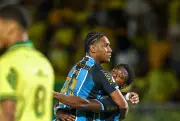 Grêmio pode ter desfalque de Tetê contra o Mirassol na Copa do Brasil