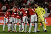 Inter vence Corinthians por 2 a 0 e abre vantagem na Copa do Brasil