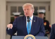 Irã: Trump repete padrão de ameaças e recuos no conflito