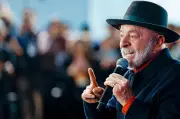 Lula cita Trump e Milei e diz que extrema direita não voltará ao poder