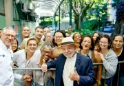 Lula confirma candidatura à reeleição com Alckmin de vice