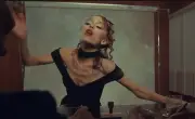 Mãe de Ariana Grande apoia pausa e diz que cantora está magnífica