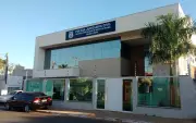 Mulher é agredida pelo companheiro na própria festa em Várzea Grande