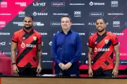 Netinho e Yuri são apresentados e devem estrear pelo Atlético-GO