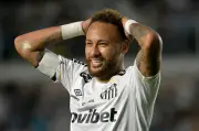 Neymar fica no Santos para decisão contra Remo