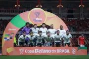 Notas do Corinthians: derrota para o Inter expõe falhas e Diniz é o pior em campo