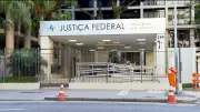 PF desarticula quadrilha que desviou R$ 45 mi de clientes da Caixa