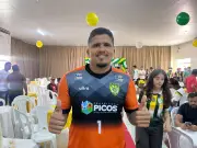 Picos apresenta elenco para Série B do Piauiense com Careca no gol