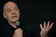 Príncipe da Jordânia acusa Infantino de chantagem