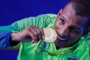 Robson Conceição perde para Muratalla e não leva título dos leves
