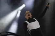 Rosalía pede desculpas na Argentina após polêmica na final da Copa