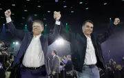 Tarcísio apoia Flávio, mas Republicanos rejeita coligação