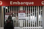 Tarcísio vê motivação política em greve da CPTM; sindicato nega